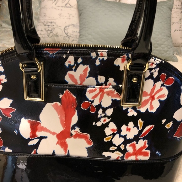 Anne Klein satchel(black)🌺🌺 - Picture 3 of 5